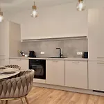 Gemuetliches Design In Do-zentrum Apartamento