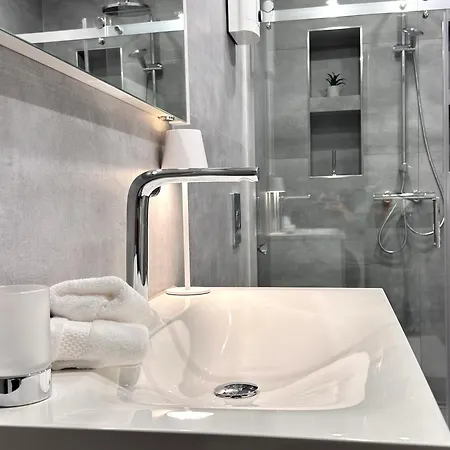 شقة Gemuetliches Design In Do-zentrum