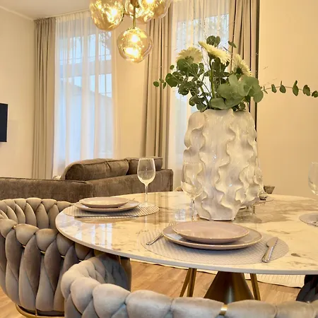 Apartamento Gemütliches Design In Do-zentrum *